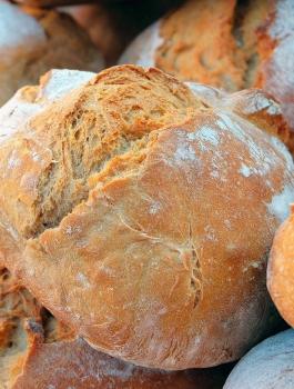 ووزارة الاقتصاد واسعار الطحين في الاسواق