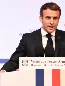 ماكرون والحرب الاوكرانية والروسية