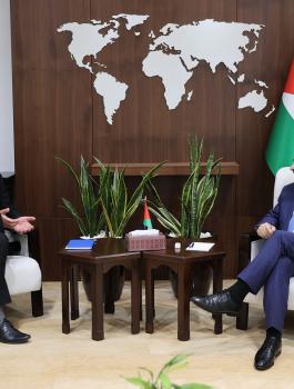 اشتيه وجمهورية  التشيك