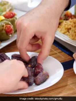 صيام  قرية عربية لمدة 3 ساعات