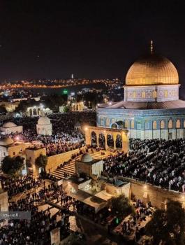 الصلاة في الاقصى