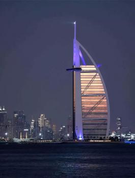 الامارات والاقامة
