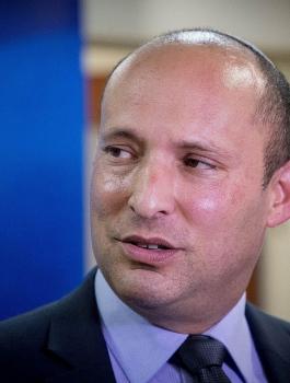 بنيت والاقصى