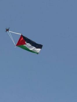 تلفزيون فلسطين والطائرة