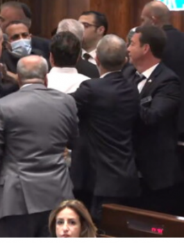 قانون شرعنة الاحتلال في الضفة الغربية