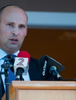 نفتالي بنيت والحكومة الاسرائيلية