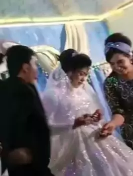 عريس يصفع عروسه