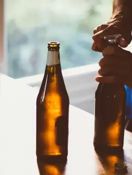 وفاة مغاربة جراء شربهم مشروبات كحولية
