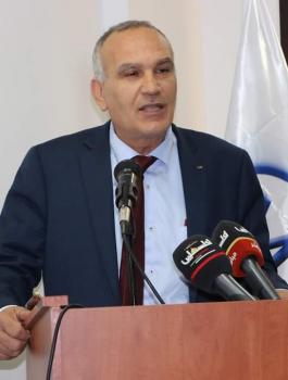 وزير الاتصالات
