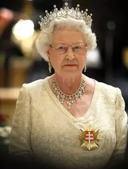الملكة اليزابيث الثانية