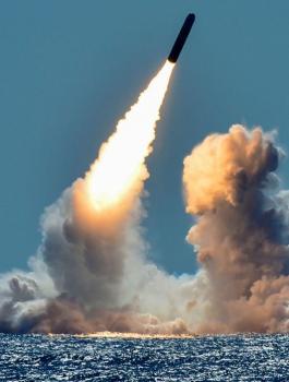 بوتين والنووي