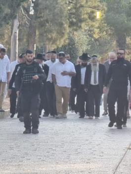 اقتحامات الاقصى