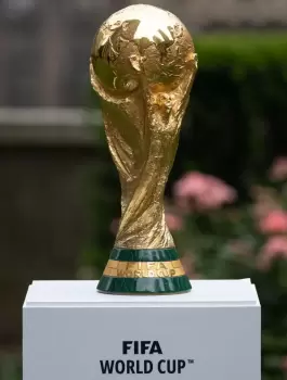 20230302_FIFA_World_Cup_Trophy.webp