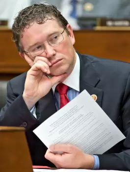 b1478c32-029f-45ae-a248-9e09e28a0f16-CIN1Ber_04-25-2019_FRK_1_A00220190423IMG_Thomas_Massie_2_1_7JODUJLP_L1364764840IMG_Thomas_Massie_2_1_7JODUJLP.webp