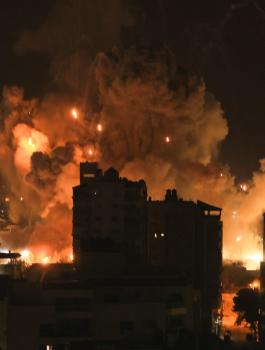 قصف اسرائيلي يستهدف مخيم النصيرات