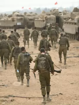 israel-withdraws-its-elite-golani-brigade-from-gaza-after-v0-T8SPuffjehB3gckh102f5hcSFSwcbbYh-cslKwp_Bak.webp