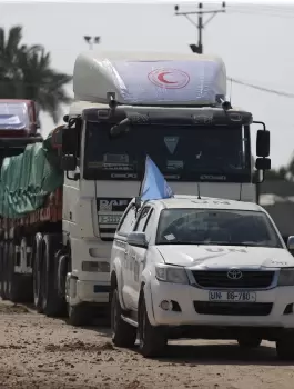 AA-20231021-32474225-32474222-FIRST_RELIEF_CONVOY_BEGINS_TO_ENTER_GAZA_STRIP_FROM_EGYPTIAN_SIDE_OF_RAFAH_CROSSING.webp