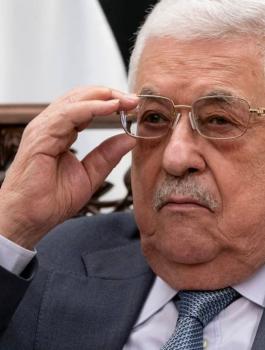 عباس يصل الدوحة