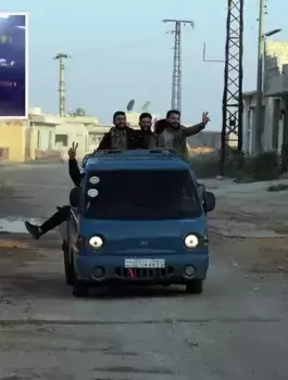suriye-de-muhalifler-hama-ilini-ele-gecirdi-18106364_1619_amp.webp