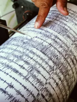 Seismic-wave-data-recorded-by-seismograph-during-earthquake.webp