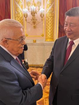 الرئيس خلال لقائه الرئيس الصيني.jpeg-ebea70be-11f6-40bd-b0b6-4b21d714c577.jpeg