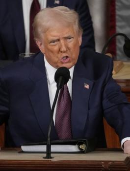 APTOPIX_Trump_Speech_25064093998058.jpg
