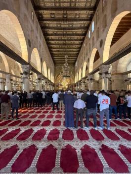 الصلاة في الاقصى
