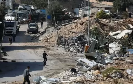 10240cdc-israel-displaces-1500-palestinians-in-hebron-plans-to.webp