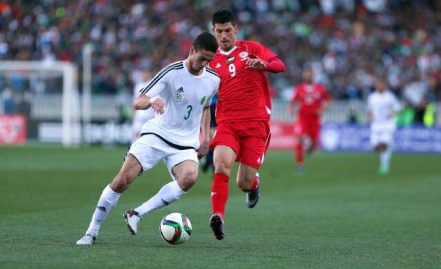 المنتخب الفلسطيني والجزائري الاولمبي 