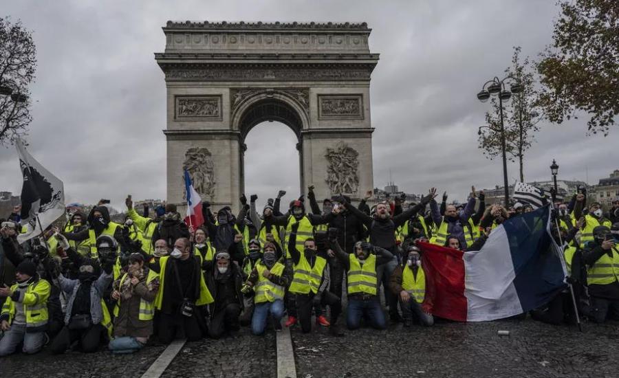 التظاهرات في فرنسا 