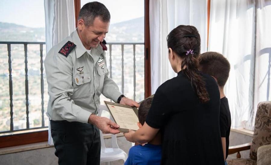 الضابط الاسرائيلي الذي قتل في عملية خانيونس 