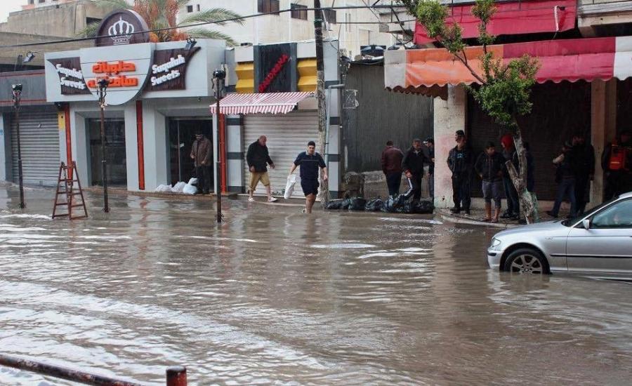 غرق شارع صلاح الدين في غزة 