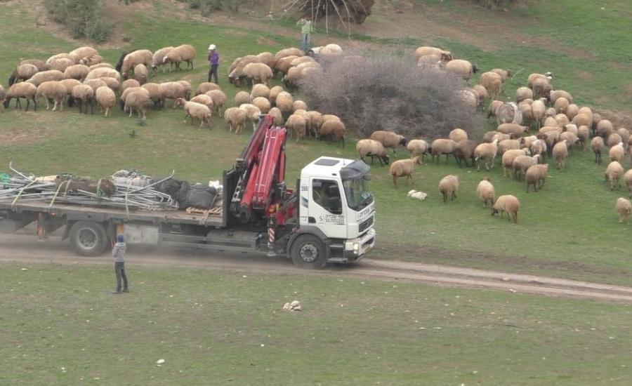 مصادرة اراضي الفلسطينيين في الاغوار 