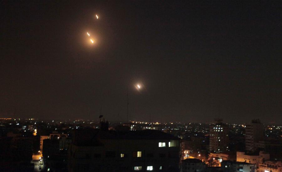 اطلاق صواريخ من غزة صوب مستوطنات الغلاف 
