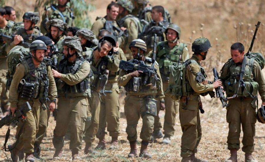 جيش الاحتلال يدفع بتعزيزات إلى حدود غزة