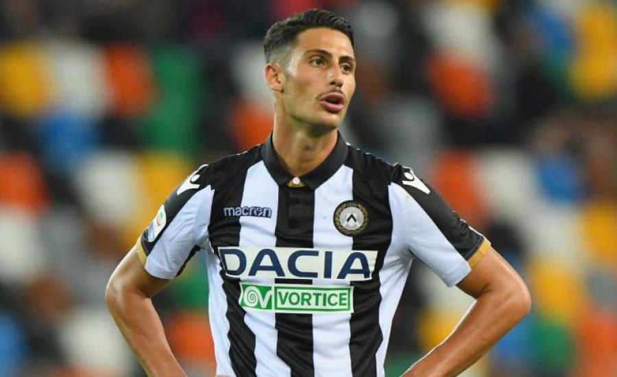 إيقاف لاعب إيطالي عن مباراة دولية لشتمه "الذات الإلهية"