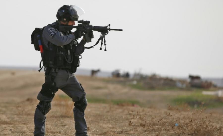 جندي اسرائيلي يقتل فلسطينيا في القنب 