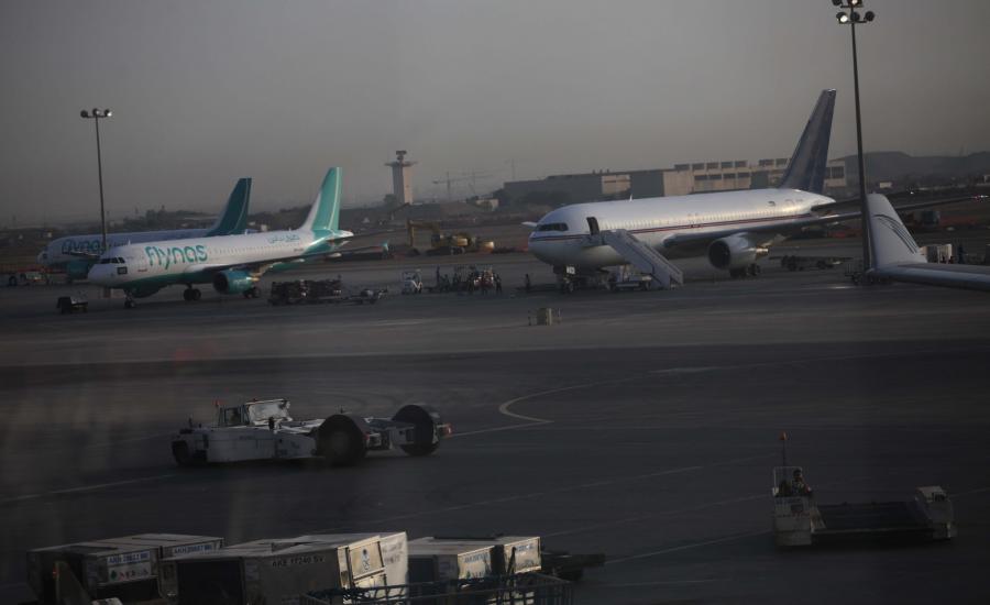 حجاج قطاع غزة يصلون مطار القاهرة 