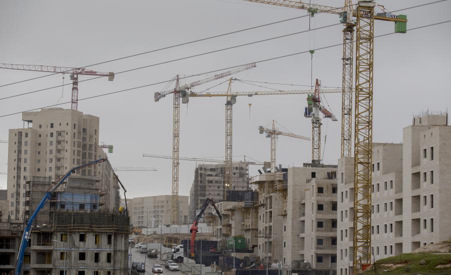 اسرائيل تصادق على بناء مستوطنات 