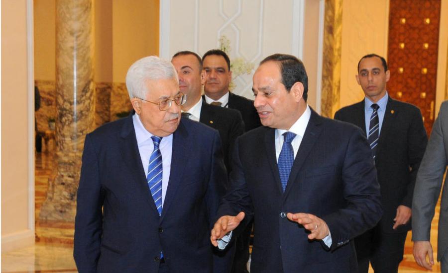 السيسي يدعو الرئيسي عباس لزيارة مصر السبت المقبل