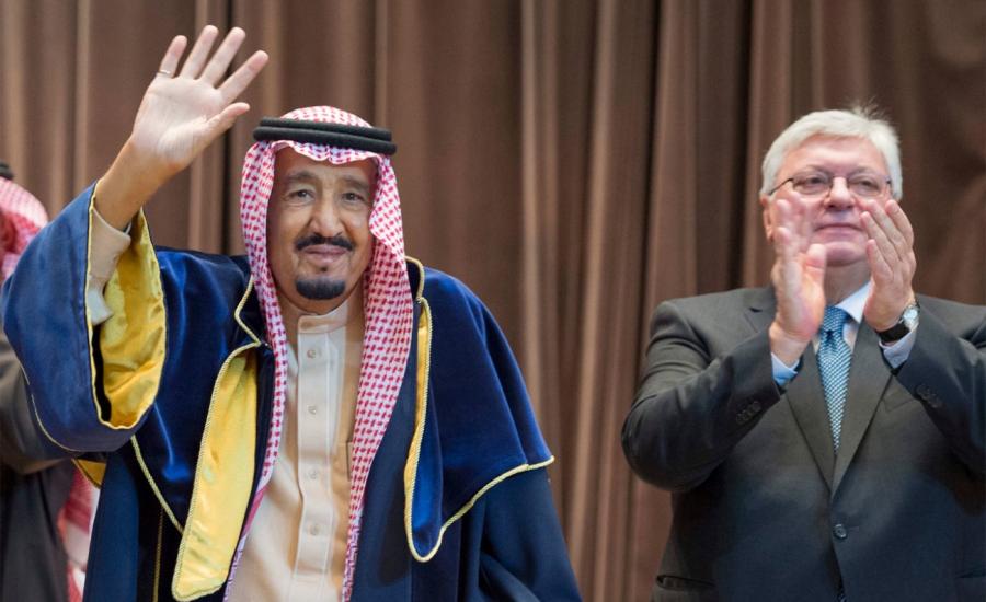 الملك السعودي : أنا الدكتور سلمان 