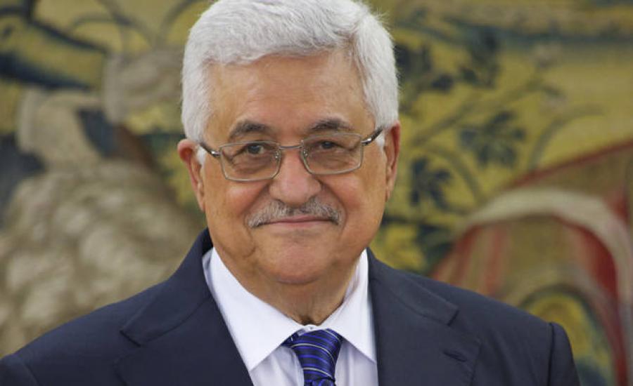 عباس يتسلم جائزة شتايغر للسلام 
