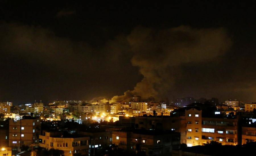 الطيران الحربي الاسرائيلي يقصف عدة مواقع بقطاع غزة فجر اليوم