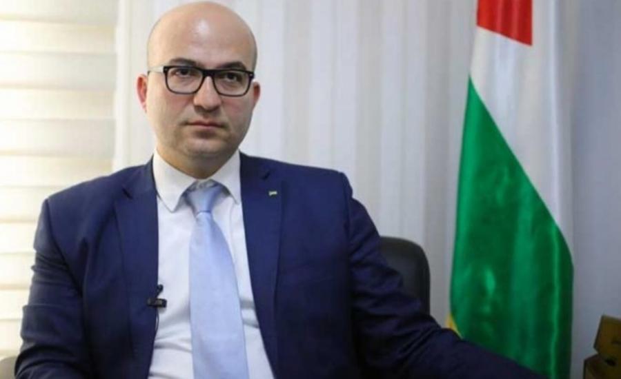 التحقيق مع وزير شؤون القدس 