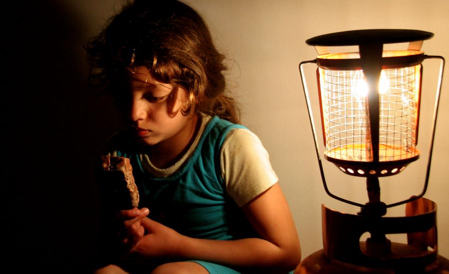 إسرائيل ترفض إعادة الكهرباء إلى غزة 24 ساعة
