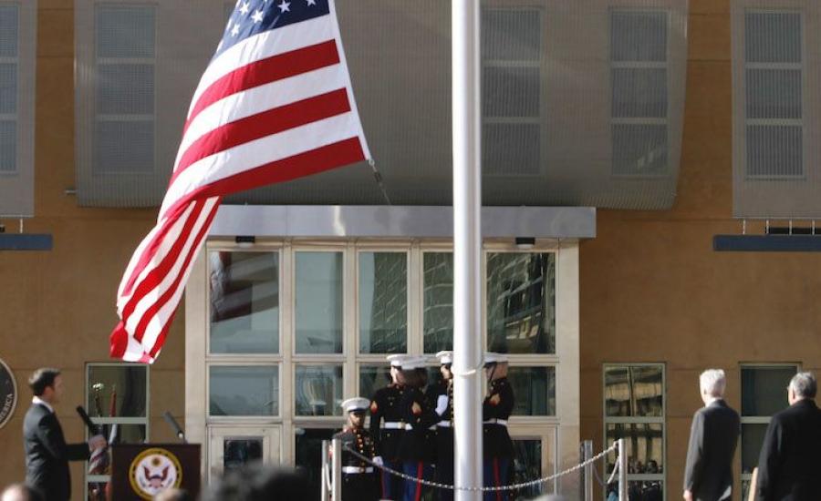 قصف يستهدف السفارة الامريكية في بغداد 
