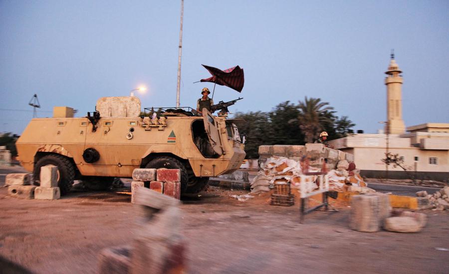 الجيش المصري يرافق حجاج غزة لتأمين وصولهم لمعبر رفح