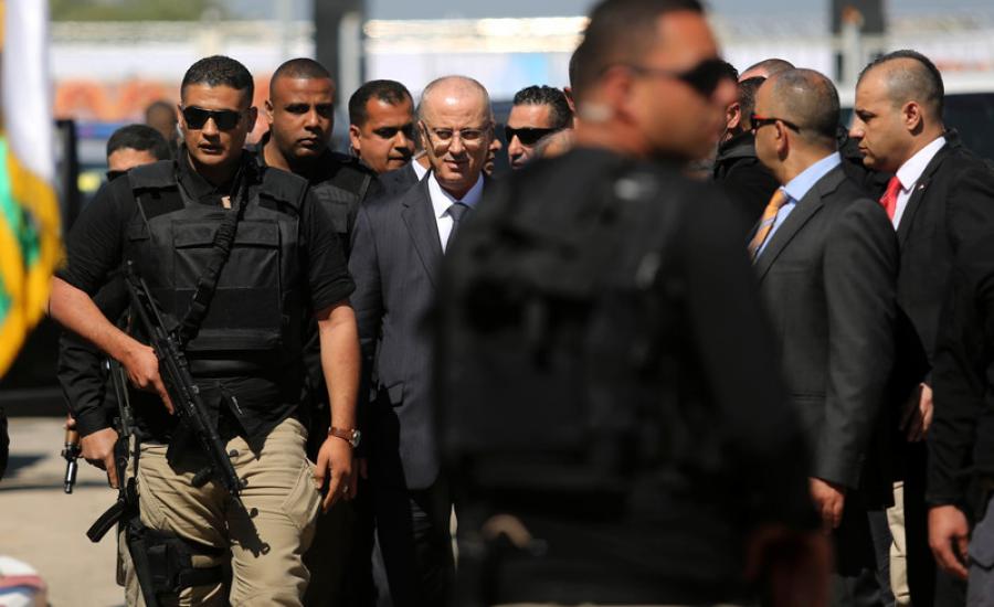 هجوم المستوطنين على موكب رئيس الوزراء الفلسطيني 