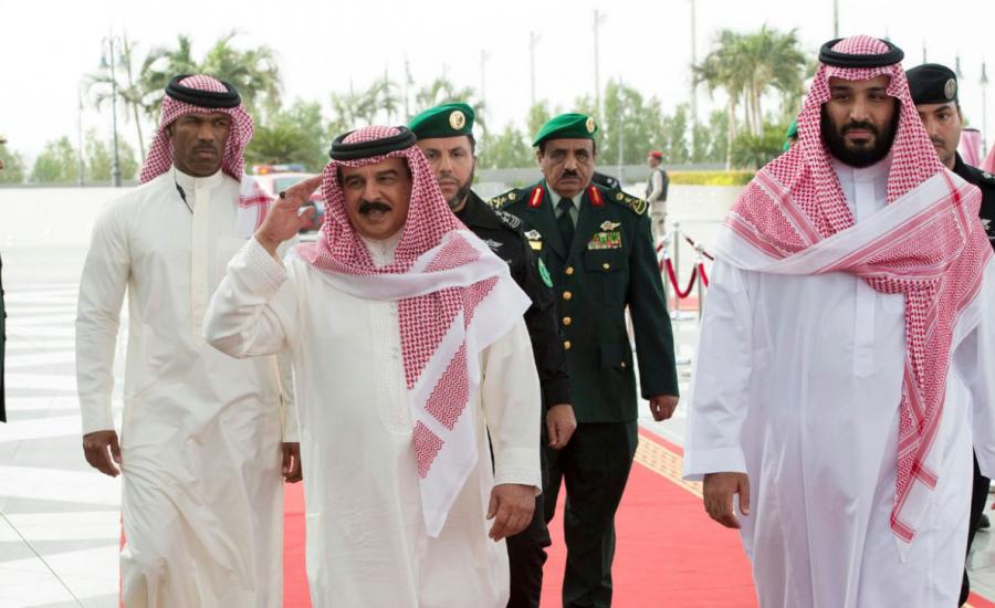 ملك البحرين ومحمد بن سلمان 