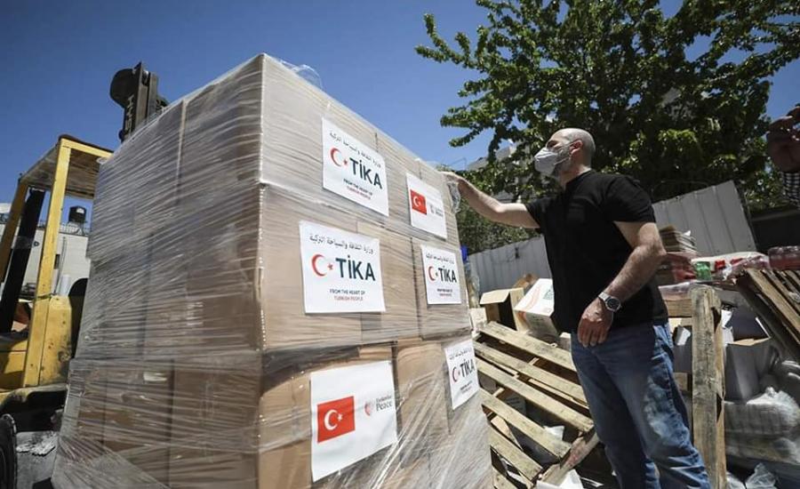 تركيا ترسل طرود غذائية لفلسطين 